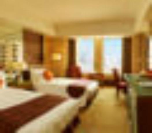 Imagen de la habitación del Hotel Swiss&ocirc;tel Shenyang. Foto 16