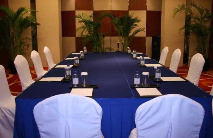 Imagen de los interiores del Hotel Swiss&ocirc;tel Shenyang. Foto 18