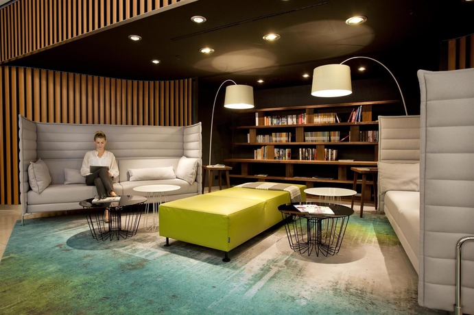 Imagen de los interiores del Hotel Swissotel Berlin. Foto 11