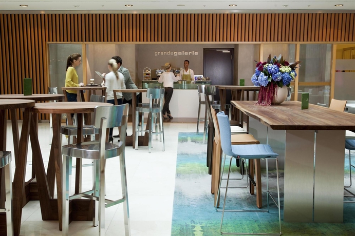 Imagen de los interiores del Hotel Swissotel Berlin. Foto 12