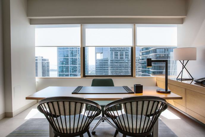 Imagen de la habitación del Hotel Swissotel - Chicago. Foto 16