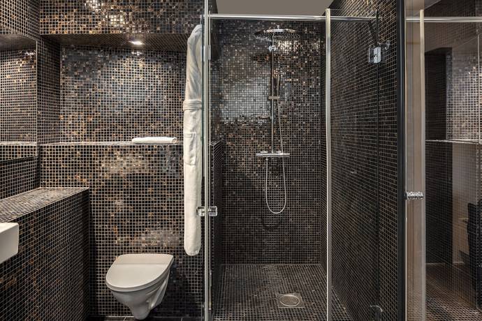 Imagen de la habitación del Hotel Swissotel Tallinn. Foto 14