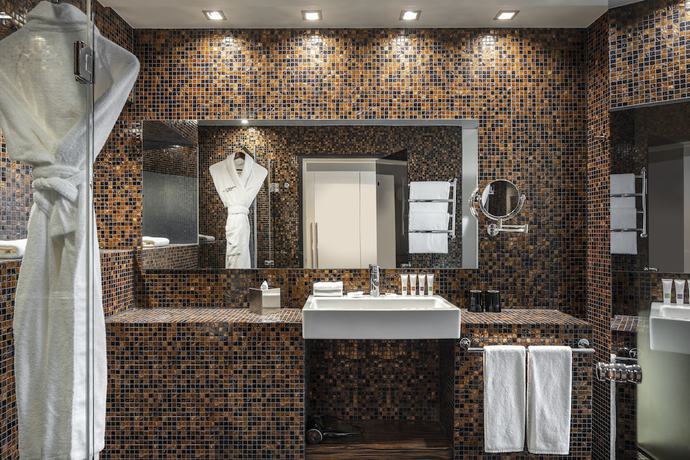 Imagen de la habitación del Hotel Swissotel Tallinn. Foto 15