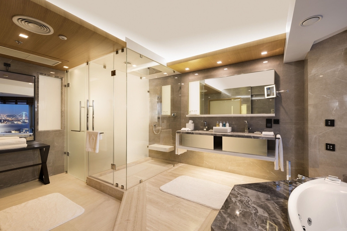 Imagen de la habitación del Hotel Swissotel The Bosphorus Istanbul. Foto 2
