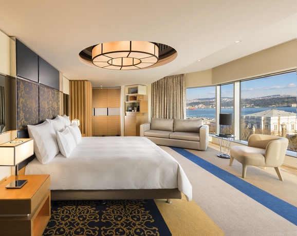 Imagen de la habitación del Hotel Swissotel The Bosphorus Istanbul. Foto 11