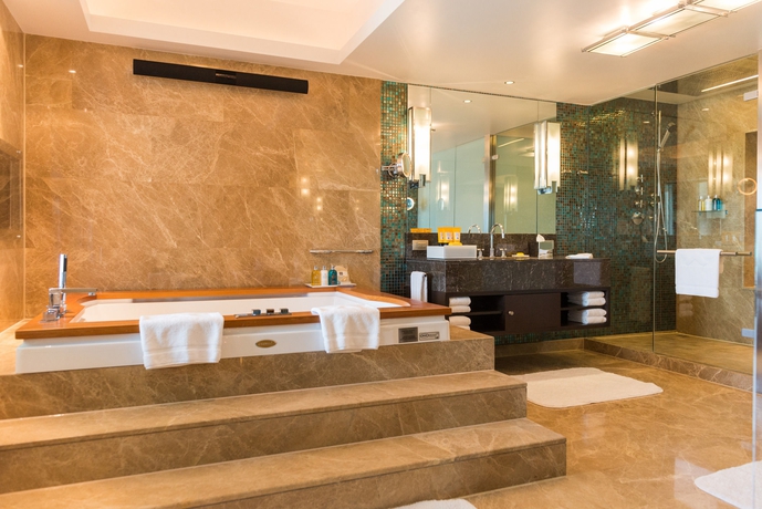 Imagen de la habitación del Hotel Swissotel The Bosphorus Istanbul. Foto 14