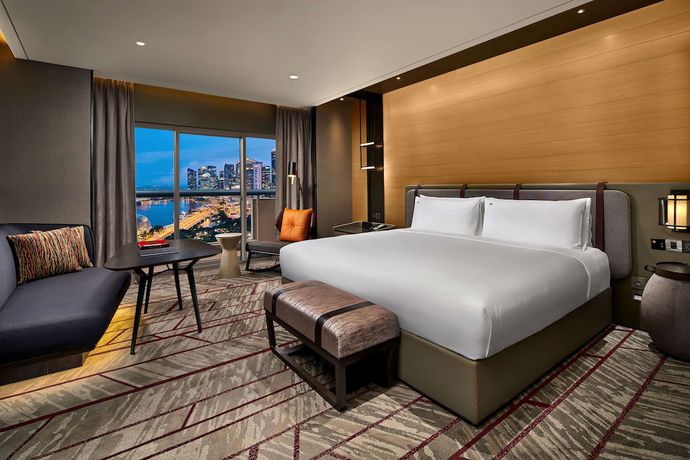 Imagen de la habitación del Hotel Swissotel The Stamford, Singapore. Foto 3