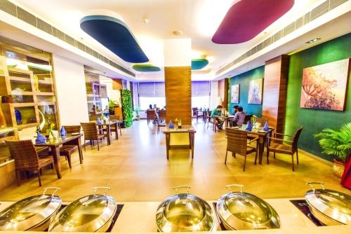 Imagen general del Hotel Swosti Grand. Foto 4