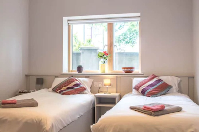 Imagen de la habitación del Hotel Swuite Galway. Foto 4