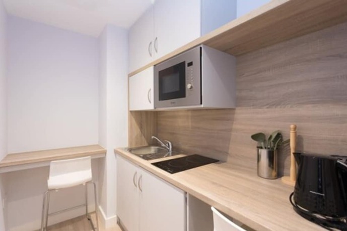 Imagen de la habitación del Hotel Swuite Galway. Foto 9