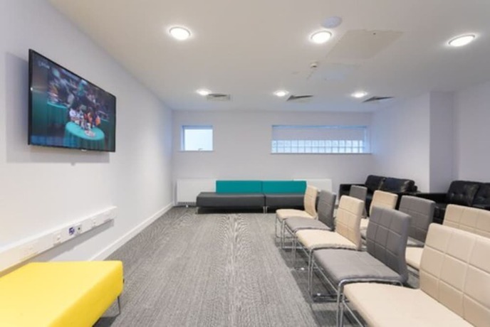 Imagen de los interiores del Hotel Swuite Galway. Foto 20