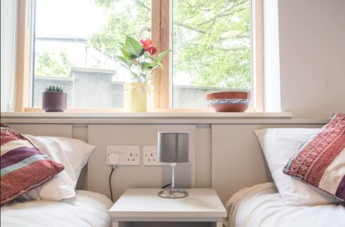 Imagen de la habitación del Hotel Swuite Galway. Foto 13