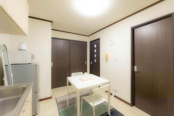 Imagen de la habitación del Hotel Swwitch House Akihabara Kikukawa Area. Foto 28