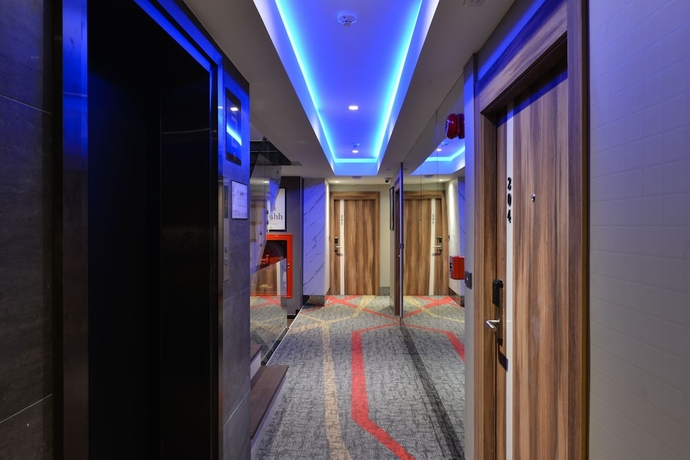 Imagen de los interiores del Hotel Syama Nana. Foto 18