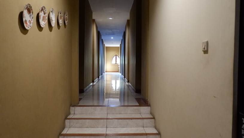 Imagen de los interiores del Hotel Syariah Larismanis. Foto 18
