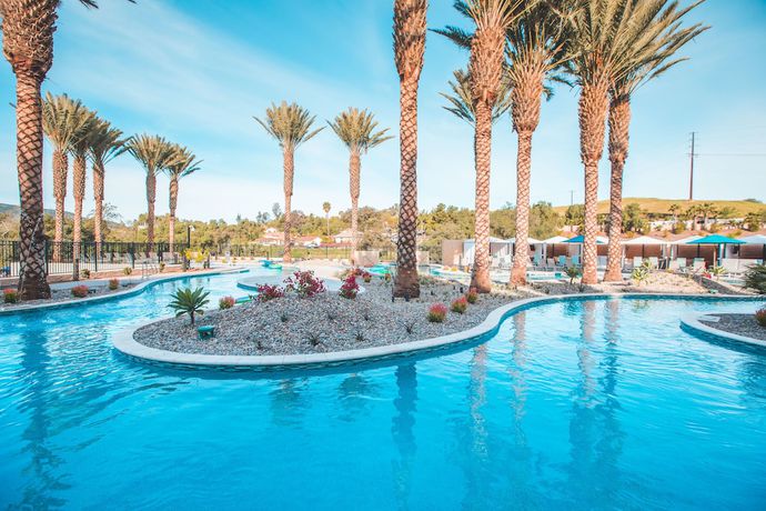 Imagen de la piscina del Hotel Sycuan Casino Resort. Foto 16