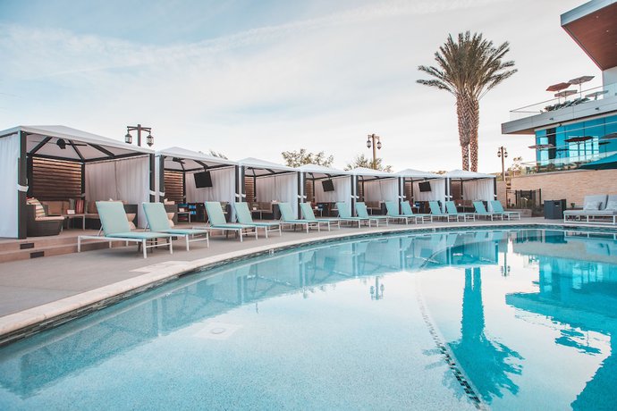 Imagen de la piscina del Hotel Sycuan Casino Resort. Foto 19