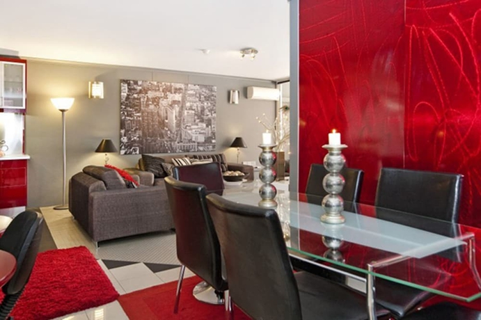 Imagen del bar/restaurante del Hotel Sydney Cbd 2 Bedroom Apartment With Balcony. Foto 6