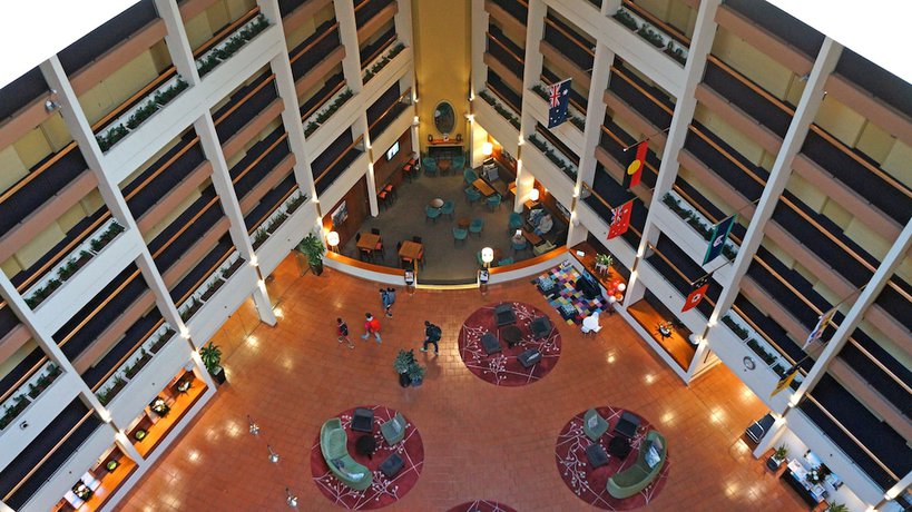 Imagen de los interiores del Hotel Sydney Harbour. Foto 20