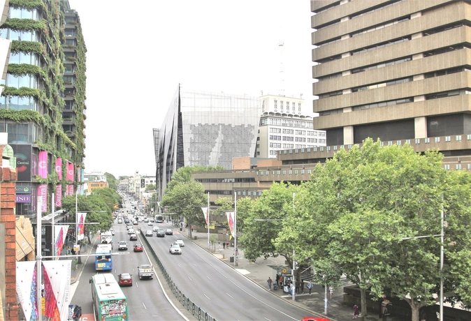 Imagen de los exteriores del Hotel Sydney Riseon. Foto 12