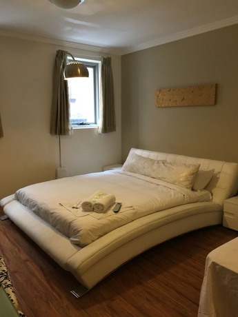 Imagen de la habitación del Hotel Sydney Riseon. Foto 9