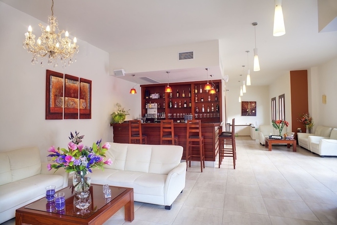 Imagen del bar/restaurante del Hotel Syia. Foto 4
