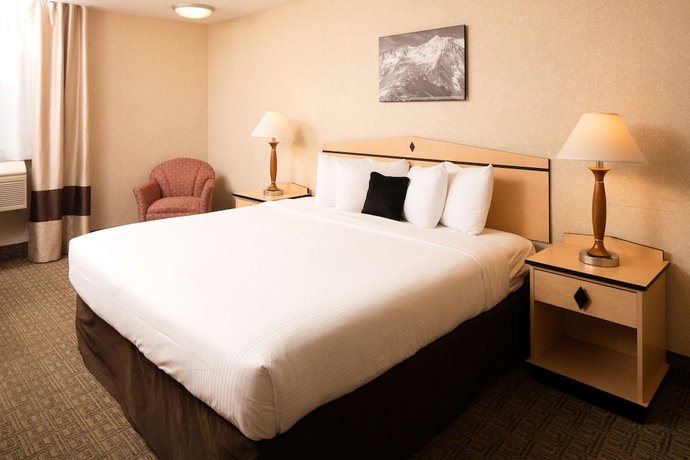 Imagen de la habitación del Hotel Sylo Denver Airport, A Ramada By Wyndham. Foto 10