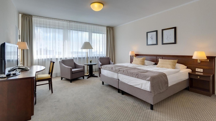 Imagen de la habitación del Hotel Sylter Hof Berlin superior City West. Foto 6