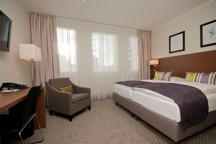 Imagen de la habitación del Hotel Sylter Hof Berlin superior City West. Foto 9