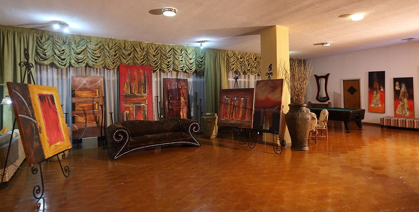 Imagen de los interiores del Hotel Sylva. Foto 14