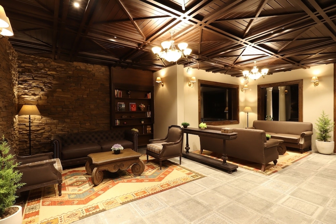 Imagen del bar/restaurante del Hotel Sylvan Hues. Foto 4