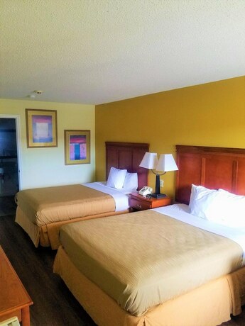 Imagen general del Hotel Sylvania Inn. Foto 6