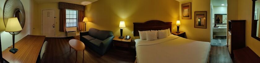 Imagen general del Hotel Sylvania Inn. Foto 12