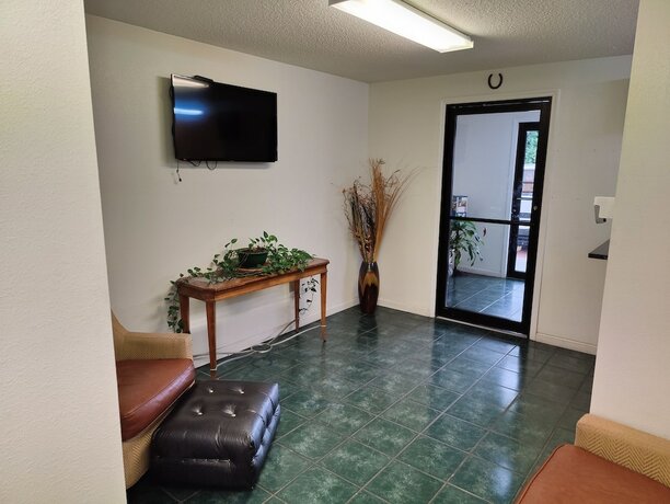 Imagen general del Hotel Sylvania Inn. Foto 14