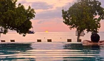 Imagen de los exteriores del Hotel Sylvia Resort Komodo Labuan Bajo. Foto 7