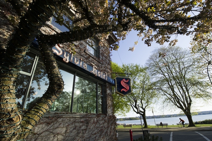 Imagen general del Hotel Sylvia, Vancouver. Foto 1