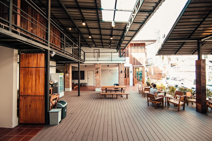 Imagen de los interiores del Hotel Sylvis Hostel Chiangmai. Foto 18