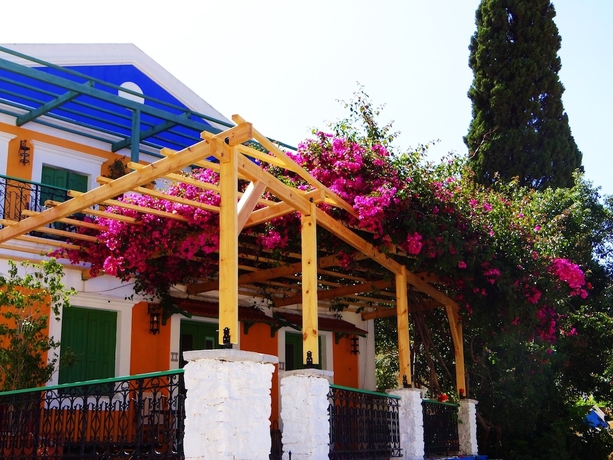 Imagen general del Hotel Symi Garden Studios, Symi. Foto 1