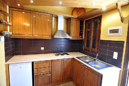 Imagen de la habitación del Hotel Symmetron Suites. Foto 6