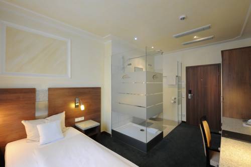 Imagen de la habitación del Hotel Sympathie Furstenhof. Foto 3