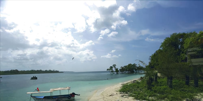 Imagen de los exteriores del Hotel Symphony Palms Beach Resort. Foto 12