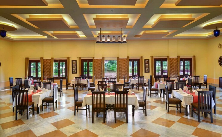 Imagen del bar/restaurante del Hotel Syna Heritage. Foto 17