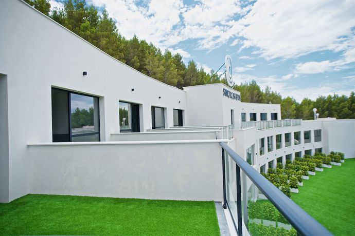 Imagen de la habitación del Hotel Syncrosfera. Foto 3