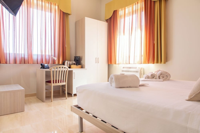 Imagen de la habitación del Hotel Syraka LR Collection. Foto 11