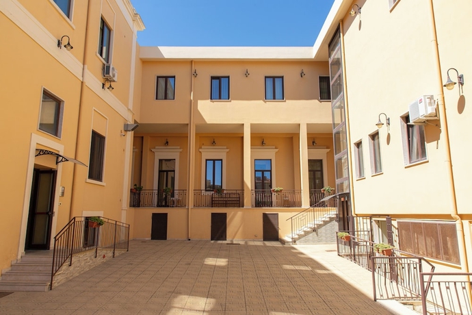 Imagen de los interiores del Hotel Syraka LR Collection. Foto 15
