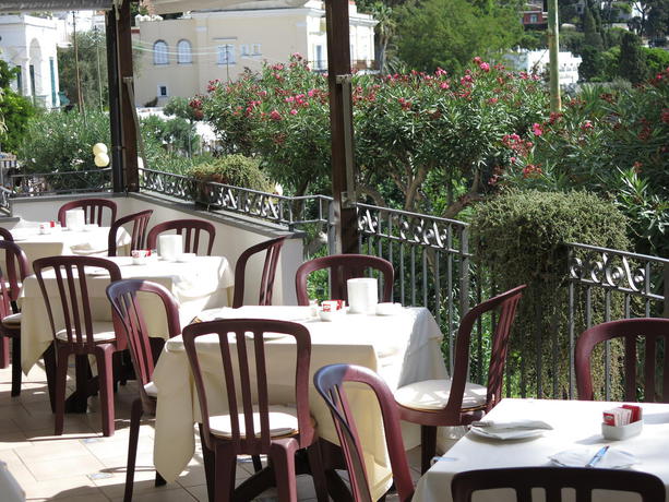 Imagen general del Hotel Syrene. Foto 7