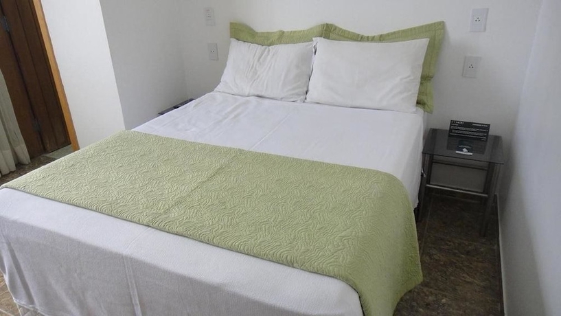 Imagen de la habitación del Hotel Syros. Foto 6