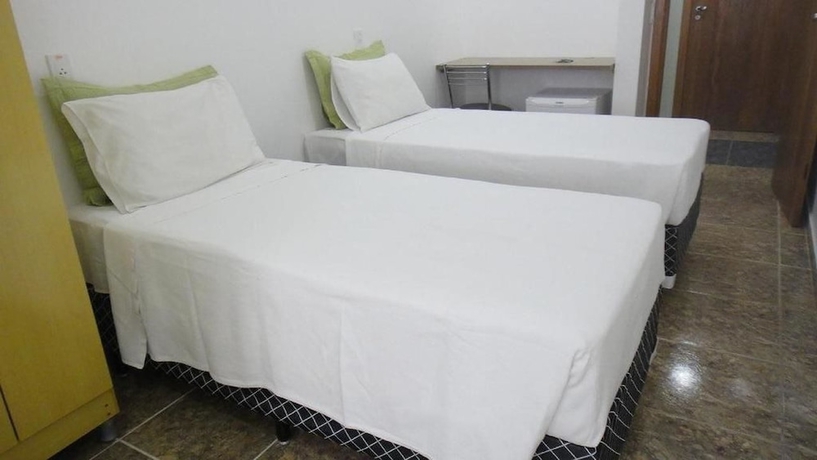 Imagen de la habitación del Hotel Syros. Foto 7