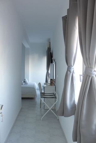 Imagen general del Hotel Syros Holidays. Foto 1