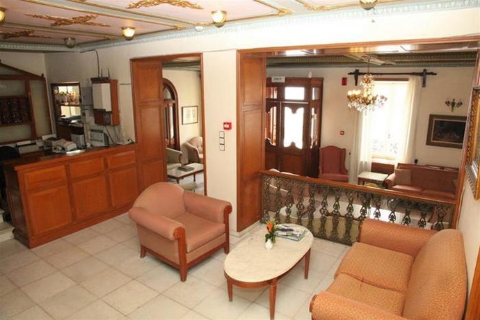 Imagen general del Hotel Syrou Melathron. Foto 13